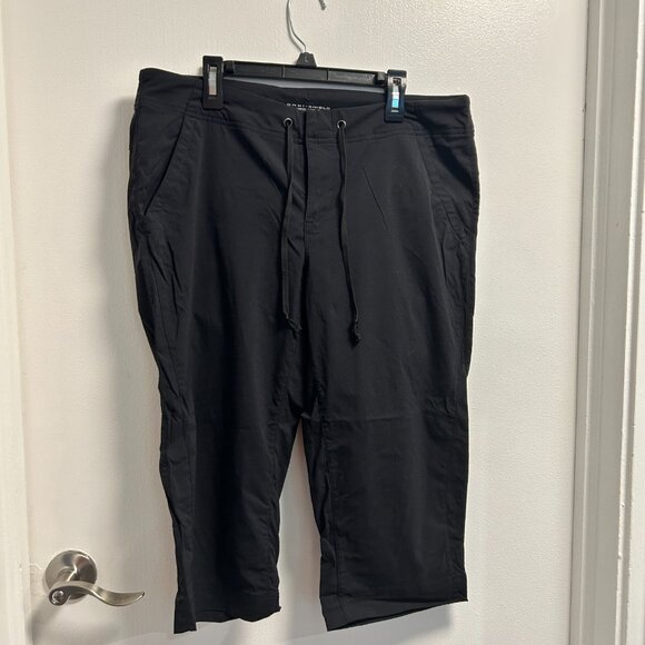Columbia Capris size 10 - Picture 4 of 6